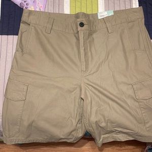 NWT Men’s Magellan Khaki Shorts